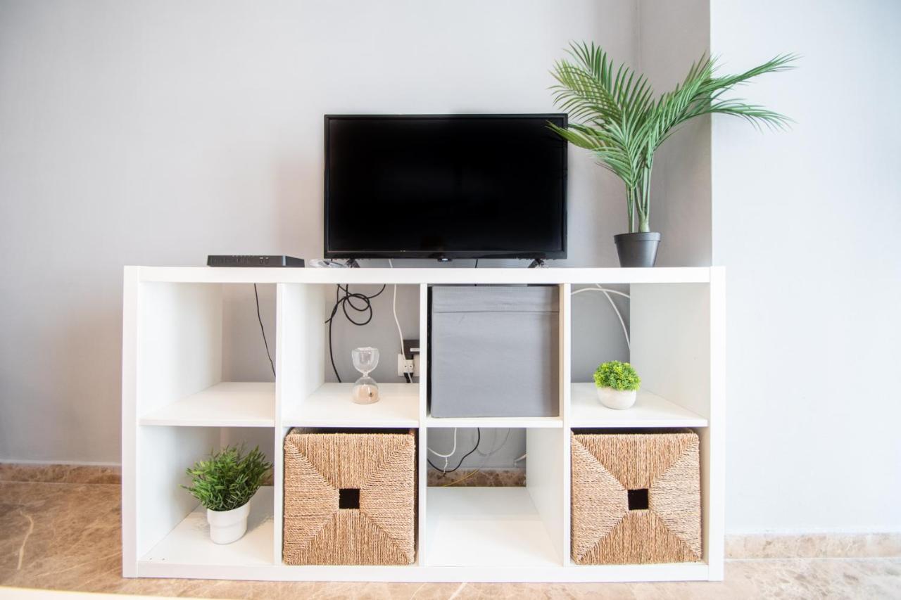 El Anteojo De Apartamento Cádis